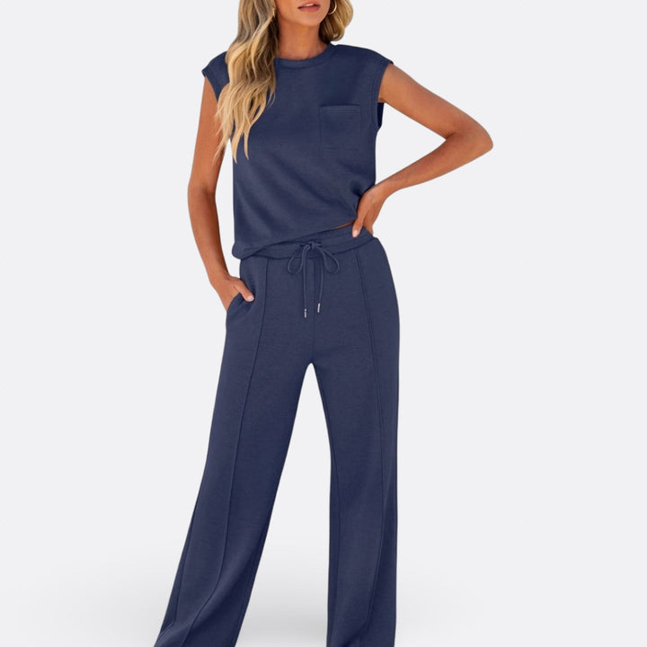 Wendy - Casual Set in Soft Lounge Fabric