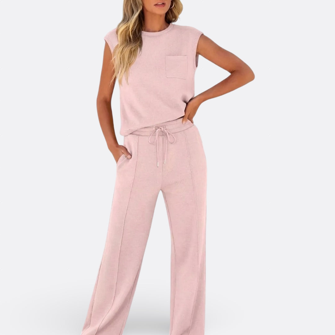 Wendy - Casual Set in Soft Lounge Fabric