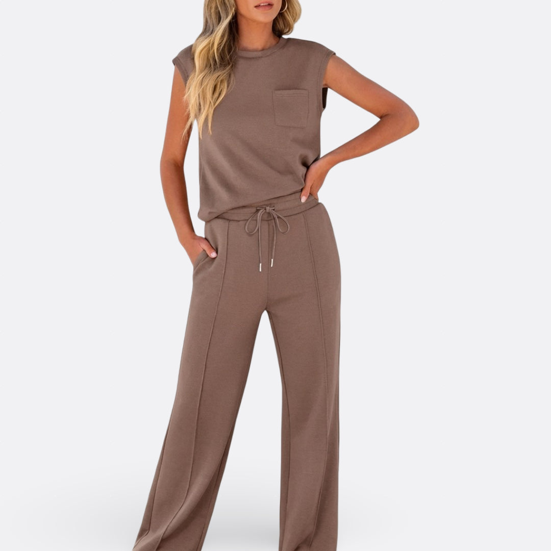 Wendy - Casual Set in Soft Lounge Fabric