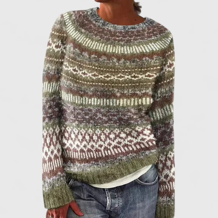 Iris - Comfortable Sweater