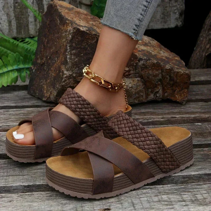 Cora - Comfortable Orthopedic Sandals