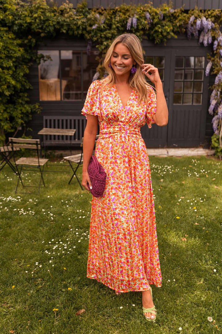 Lindsay - Elegant Maxi Dress