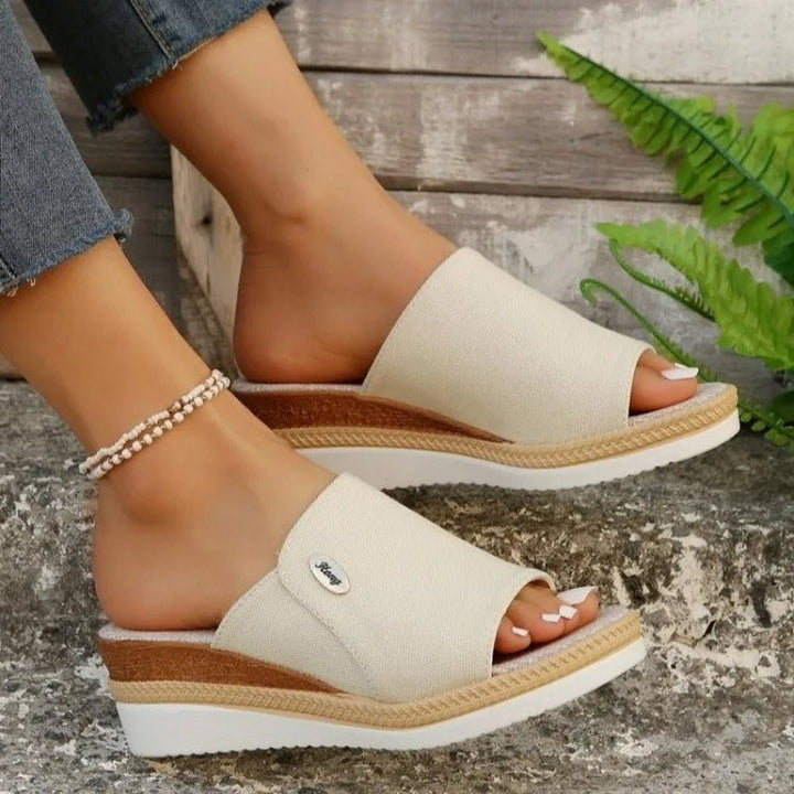 Hallie - Ergonomic Sandals