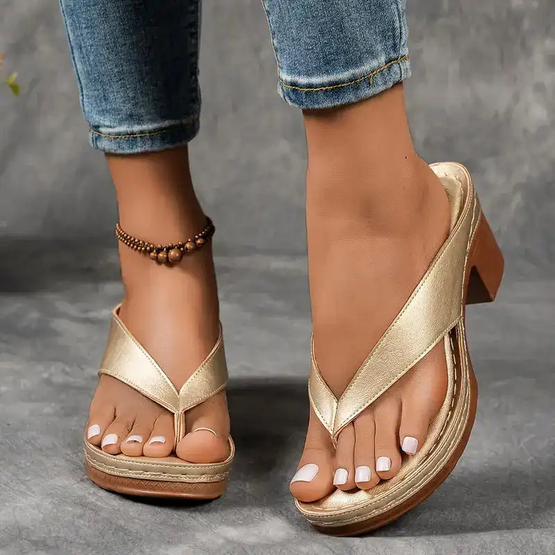 Gabrielle - Elegant Relaxed Sandals