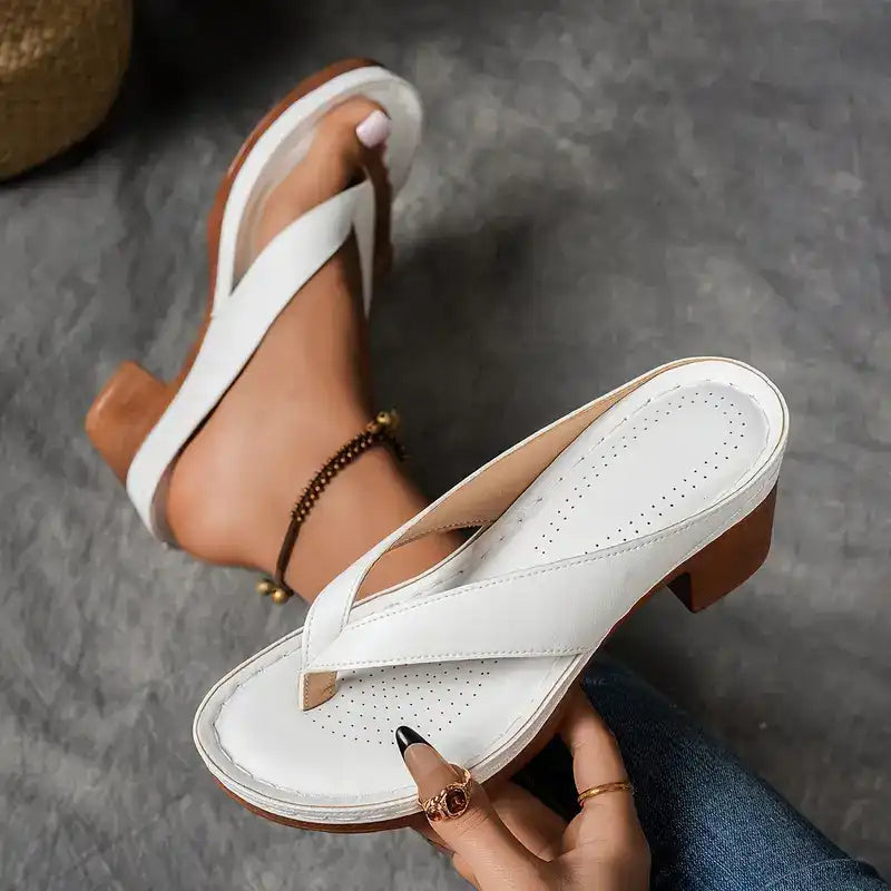 Gabrielle - Elegant Relaxed Sandals
